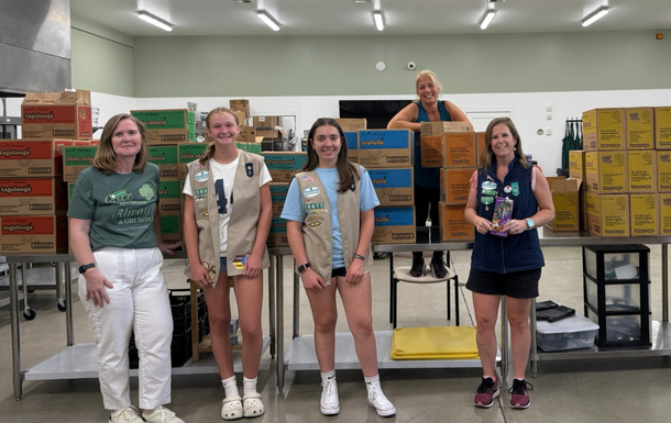 GSHH Donates Girl Scout Cookies to Sparrow's Nest